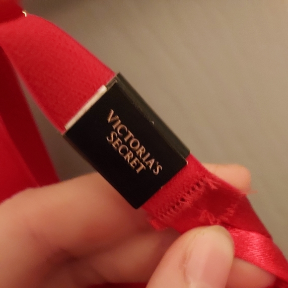 Victoria's secret 34DDD bra - Picture 3 of 4